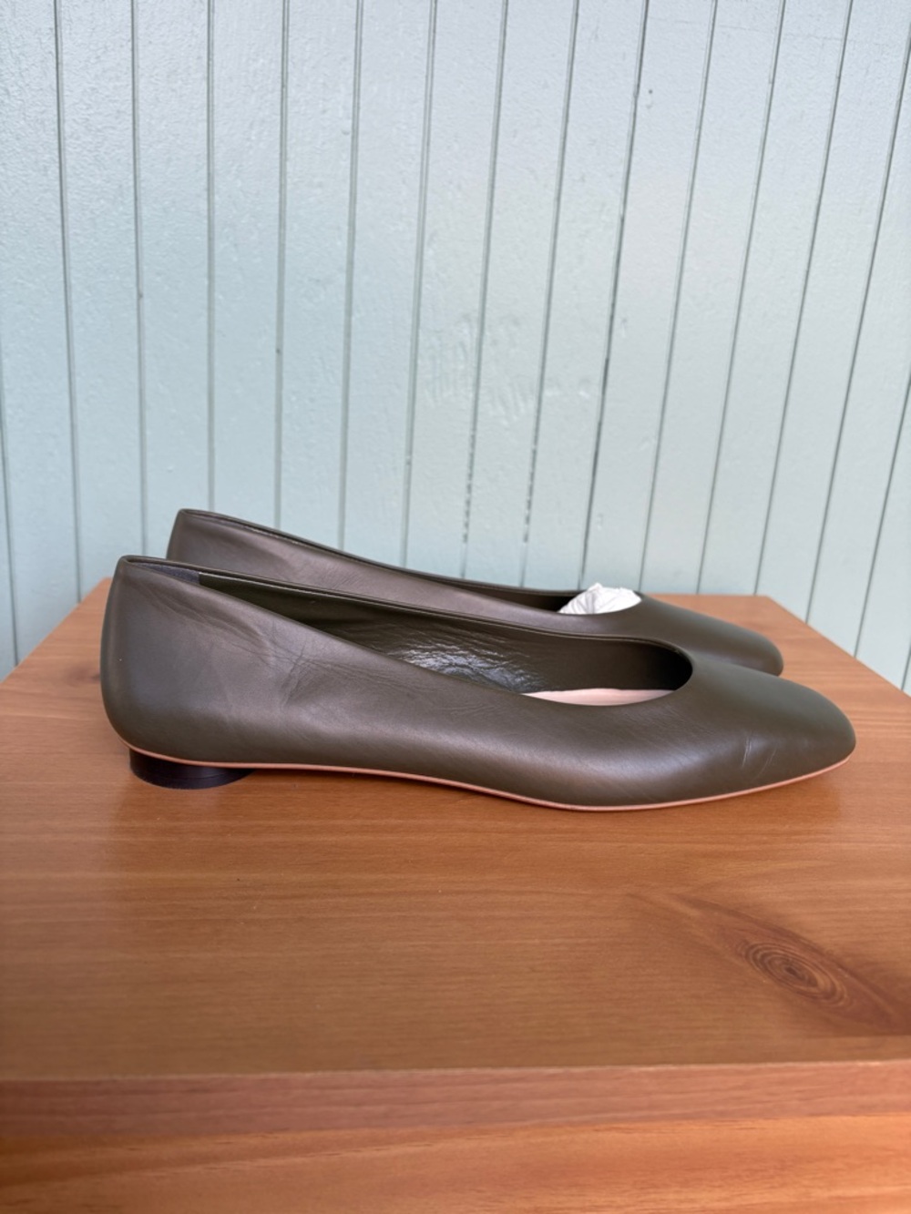NIB Everlane MADE IN ITALY Olive Green Leather Ballet Flats 11